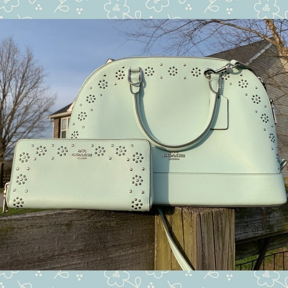 Coach Seaglass mint green Sierra Dome Bag Wallet